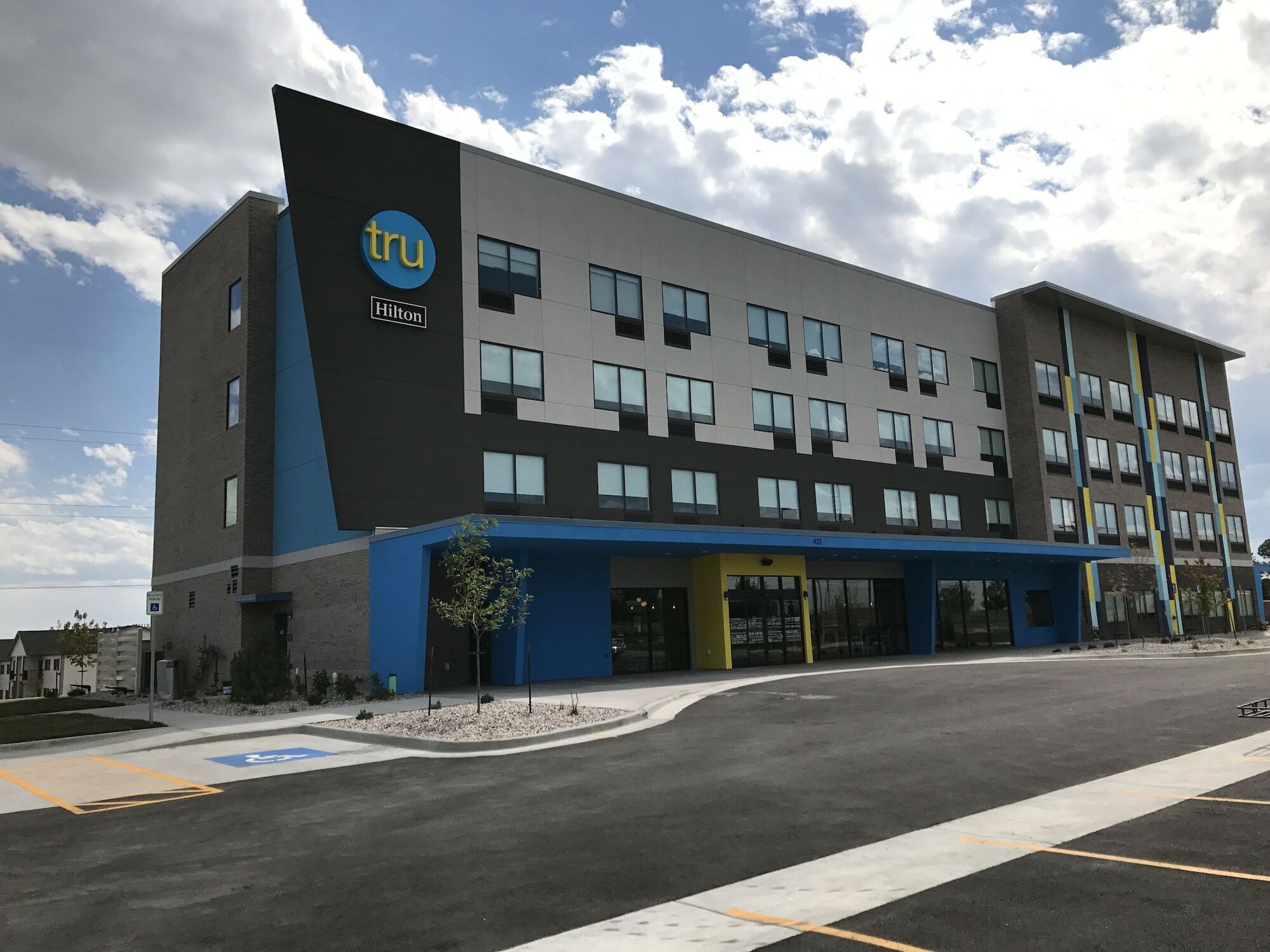 Tru By Hilton Cedar Rapids Westdale Hotel Exterior foto