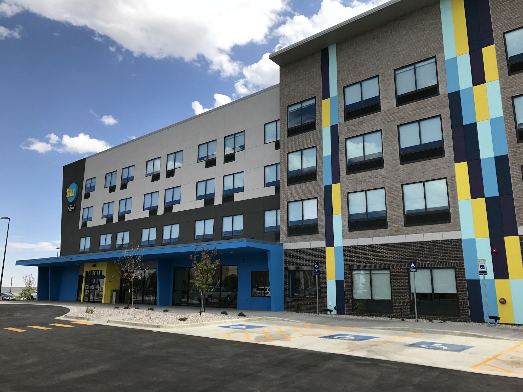 Tru By Hilton Cedar Rapids Westdale Hotel Exterior foto